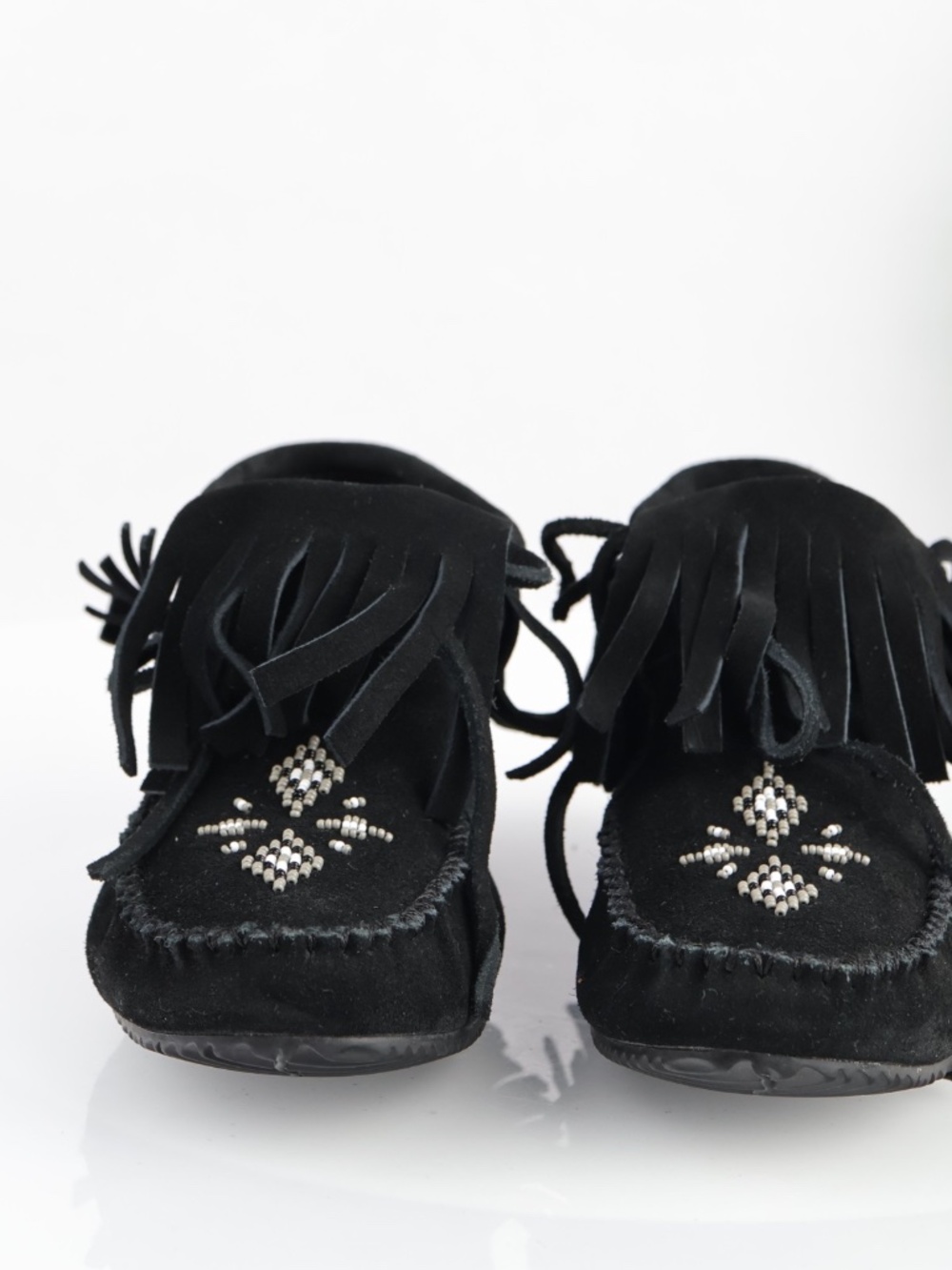 NWOT Manitobah Womens Paddle Suede Moccasin